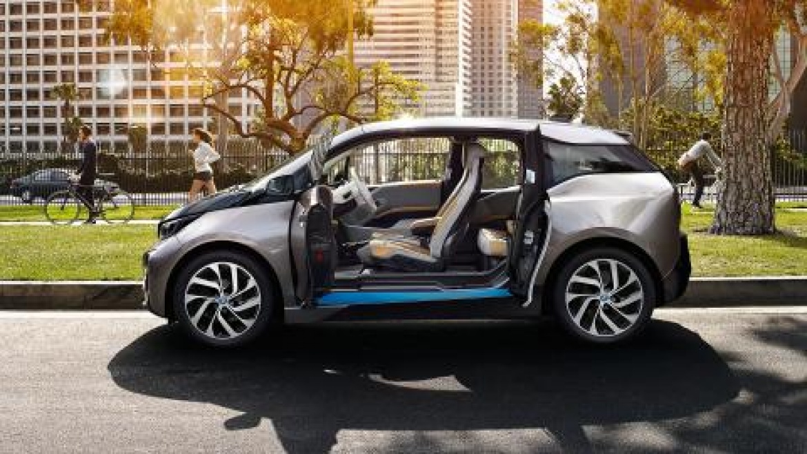 BMW i3